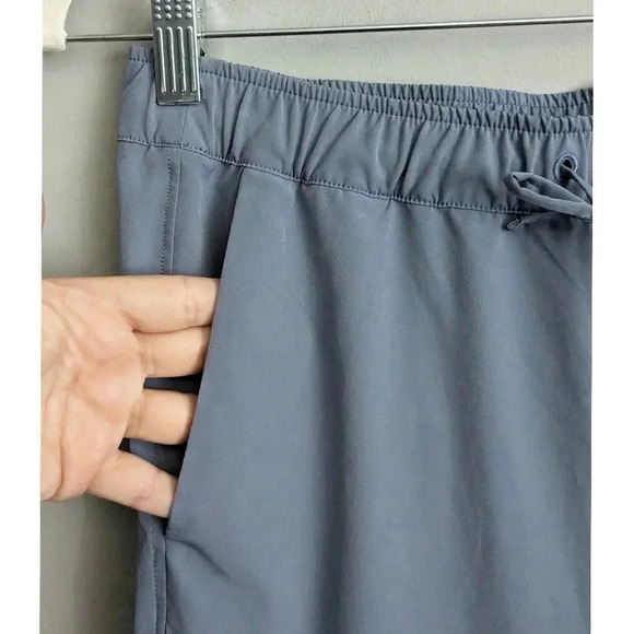 NEW Summersalt On The Go Pant in Slate - Picture 3 of 7